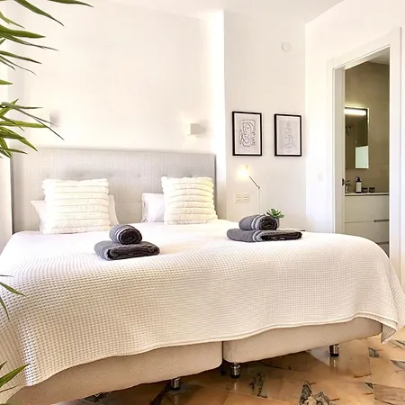 Sr Romana Playa 545 With Wonderful Sea View Апартаменти
